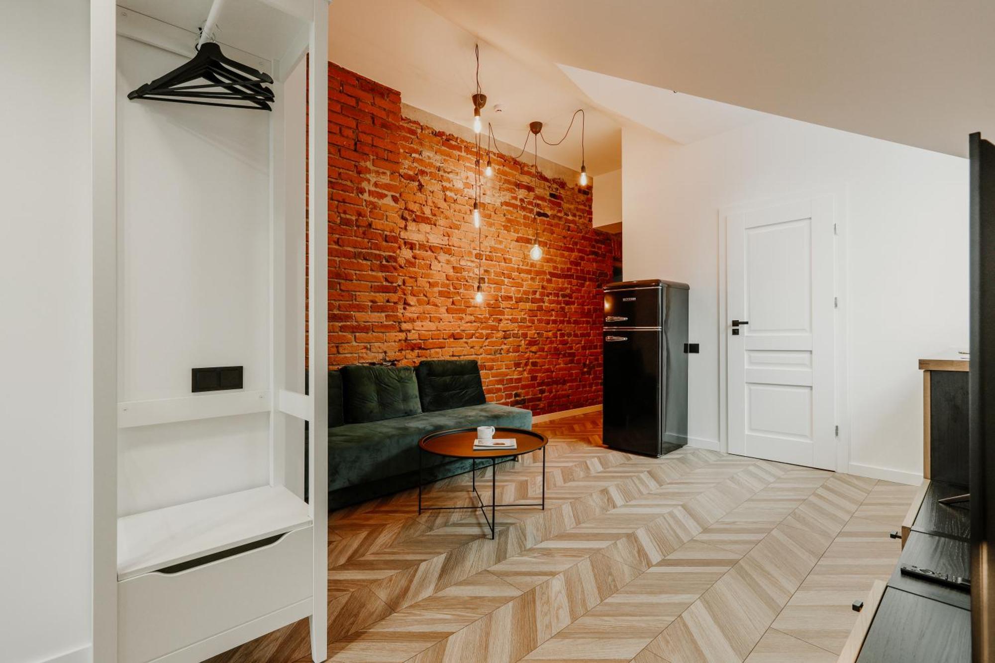 Old Brick Boutique Apartments Klaipeda Exterior photo
